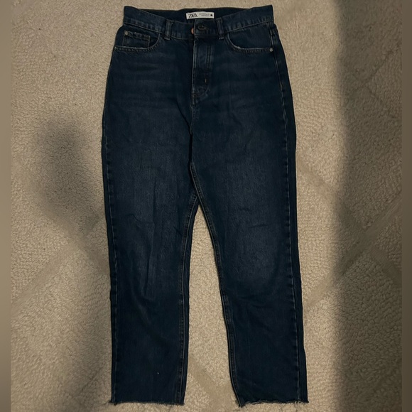 Zara Women’s Dark Blue Jeans - Picture 1 of 3
